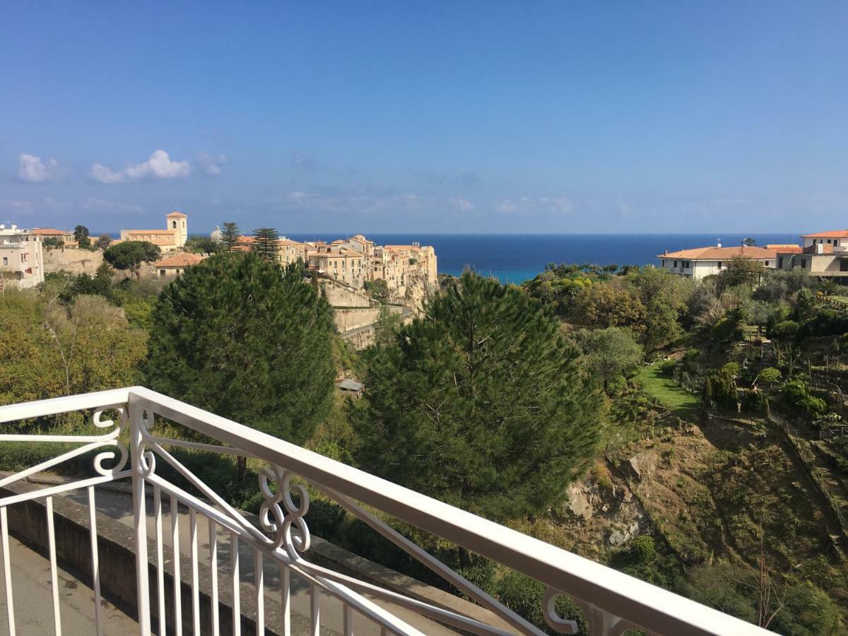 Donna Rosa Accommodation Tropea Exterior photo